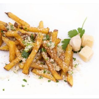 Cartofi Prajiti Cu Parmezan