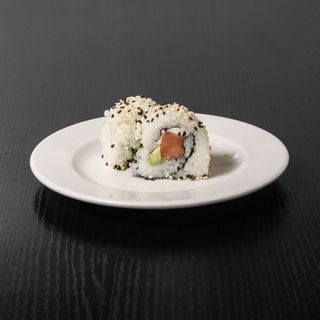 225 - California makis de queso (salmon,aguacate y philadelpia)