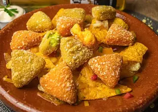 Ración De Nachos Rellenos De Guacamole (10 Uds.)