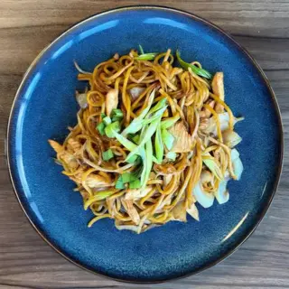 Chau Mien Beef
