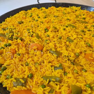 Media Ración De Arroz De Verduras