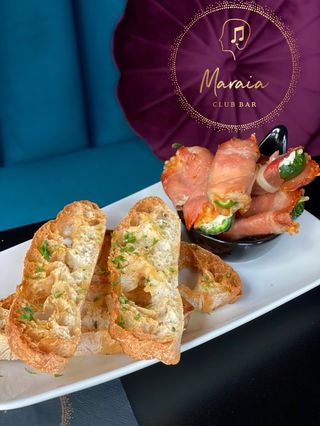 Люти чушки с мус сирена и прошуто (100г)