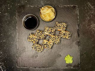 Каліфорнія з тунцем