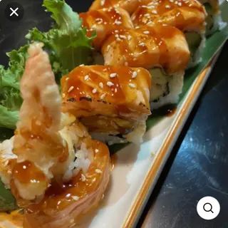 Uramaki Tataki De Salmón Y Langostino Tempura 8u