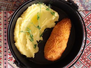 Котлета по-Киевски фаршированная домашним маслицем