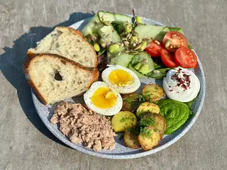 Сніданок з картоплею та тунцем (280g)