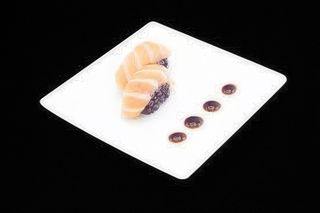 30A - Nigiri Black Sake (2 pezzi)