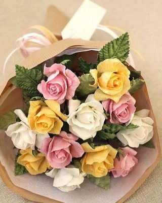 ფერადი ვარდები