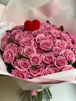 Klasyczny bukiet z Różowych róż (11 szt +)