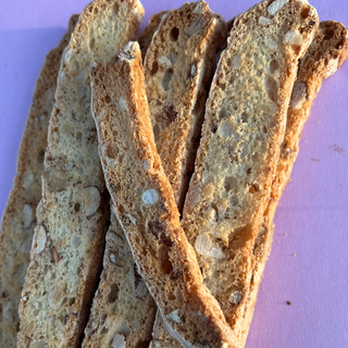 Biscotti cu nuci 1/100 