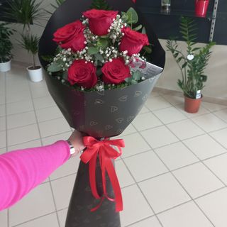Fascio 5 Rose rosse 