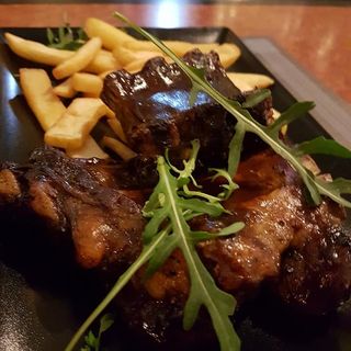 Costillas de cerdo en salsa barbacoa
