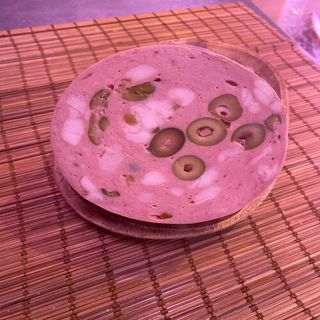 Mortadela De Olivas 100Gr. Aprox.