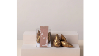 Złote szyszki z czekolady