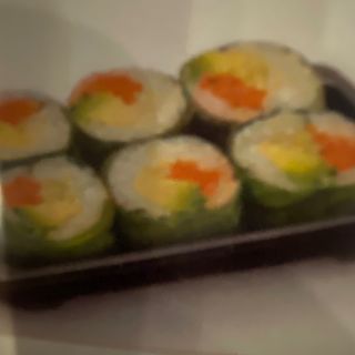 Maki california salmón  8 unidad 
