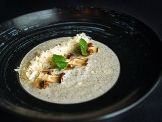 Крем-суп з печериць та білих грибів/Cream soup of mushrooms and porcini (300g)