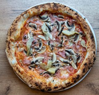 Pizza Quattro Stagioni