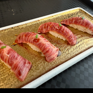 37 Nigiri wagyu 4 pezzi