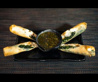 სპრინგ როლი კრევეტებით