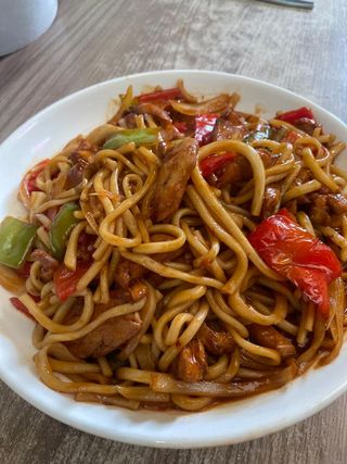 Лаз жи цомян