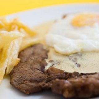 Bife do Vazio com Ovo