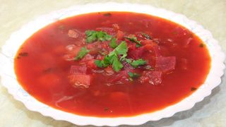 Borș cu costițe de porc