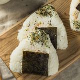 44. Onigiri De Atún