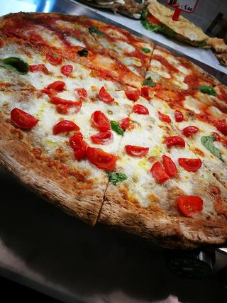 Focaccia caprese