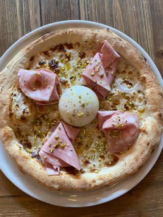 Pizza Bolonia (33 Cm.)