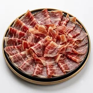 Plato De Jamón Ibérico Cortado A Cuchillo