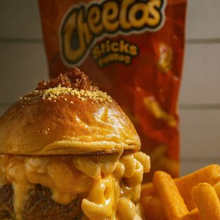 MAC&CHEESE BURGER