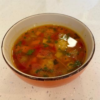 Ciorbă de perișoare vegetariene