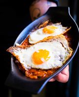 Pisto Casero Con Huevos Fritos