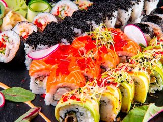 Сет Сакура (1250г)