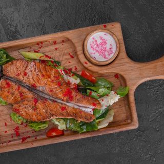 Стейк из лосося  (300 гр.)