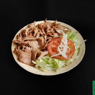 Menú Plato De Carne Con Ensalada