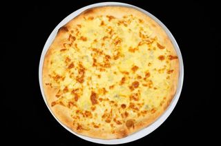 Пицца 4 сыра/ Pizza 4 cheeses