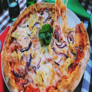 Pizza Modena (30 Cm.)