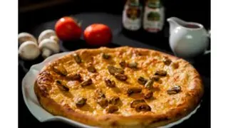 Pizza sa školjkama