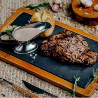 Пеппер стейк