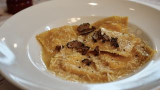 Ravioli con Tartufo di Capra