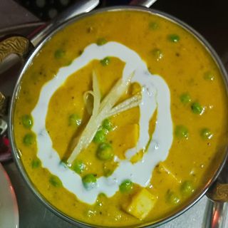 Matar Paneer