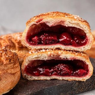 Пиріг з полуницею, 110г (39883)