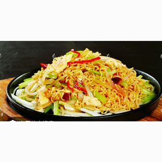 27.    Soba Ebi Yakimeshi