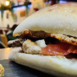 Bocadillo Español