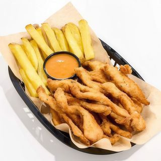 Frango Panado e Batata Frita