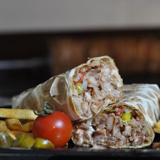 შაურმა ქათმის ხორცით საშუალო