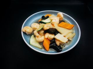 155. Gamberi con verdure