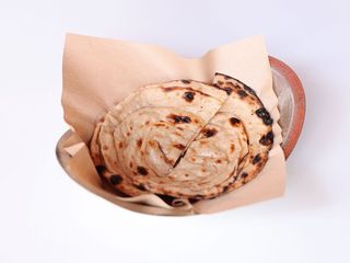 Лача Парата