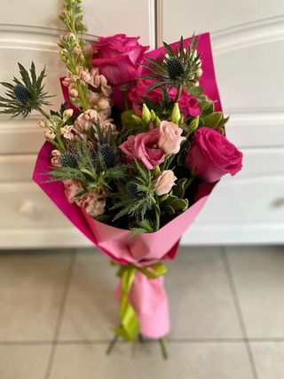 Buchet Trandafiri Eryngium